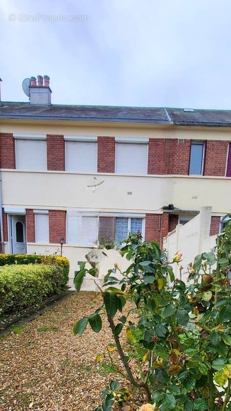 Maison à SOTTEVILLE-LES-ROUEN