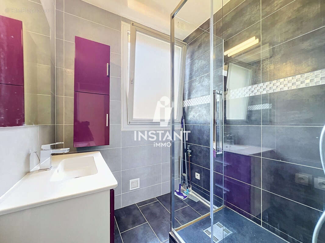 Appartement 65 m² à Joinville-Le-Pont  - photo 6
