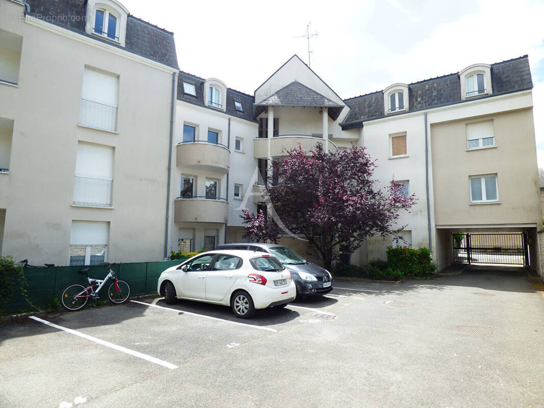 Appartement à FLEURY-LES-AUBRAIS
