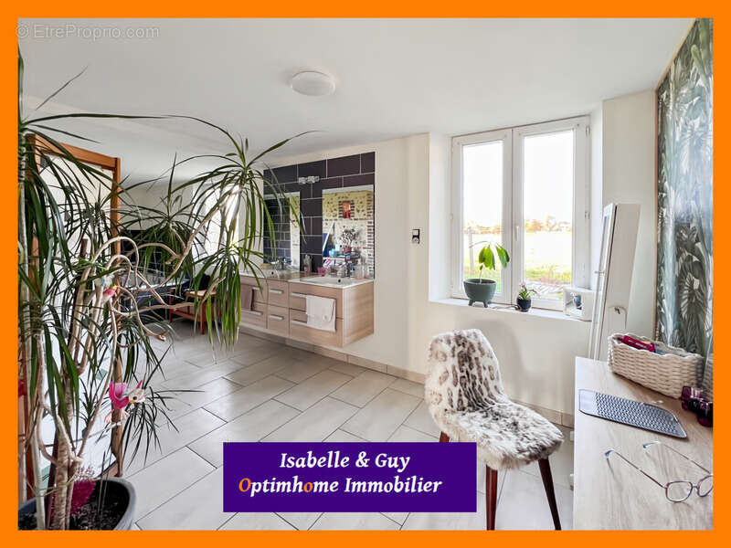 Maison à VERNEUIL-SUR-AVRE