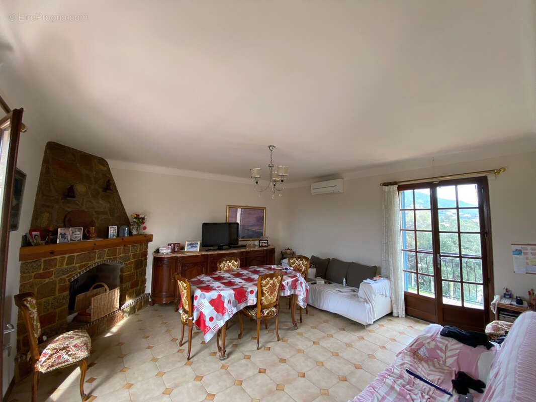 Appartement à BASTELICACCIA