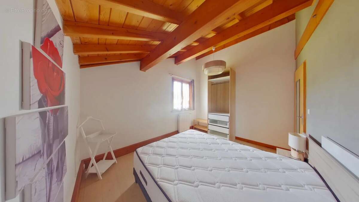 Appartement à BOIS-D'AMONT