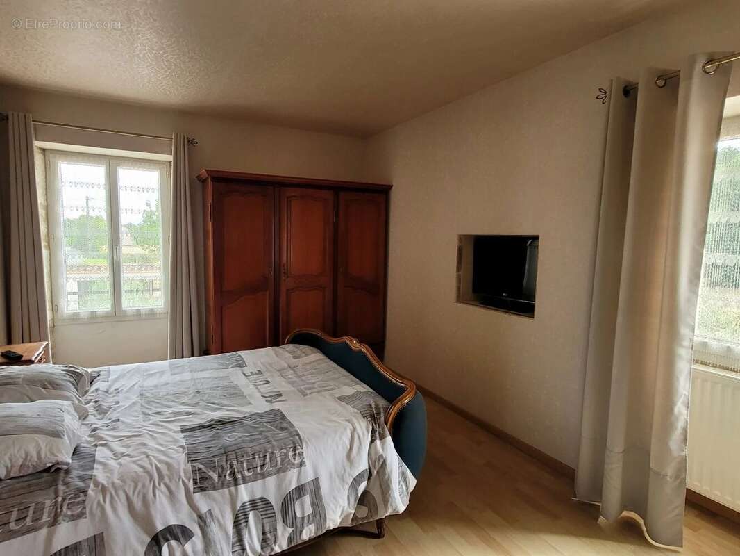 Maison à LABASTIDE-MARNHAC