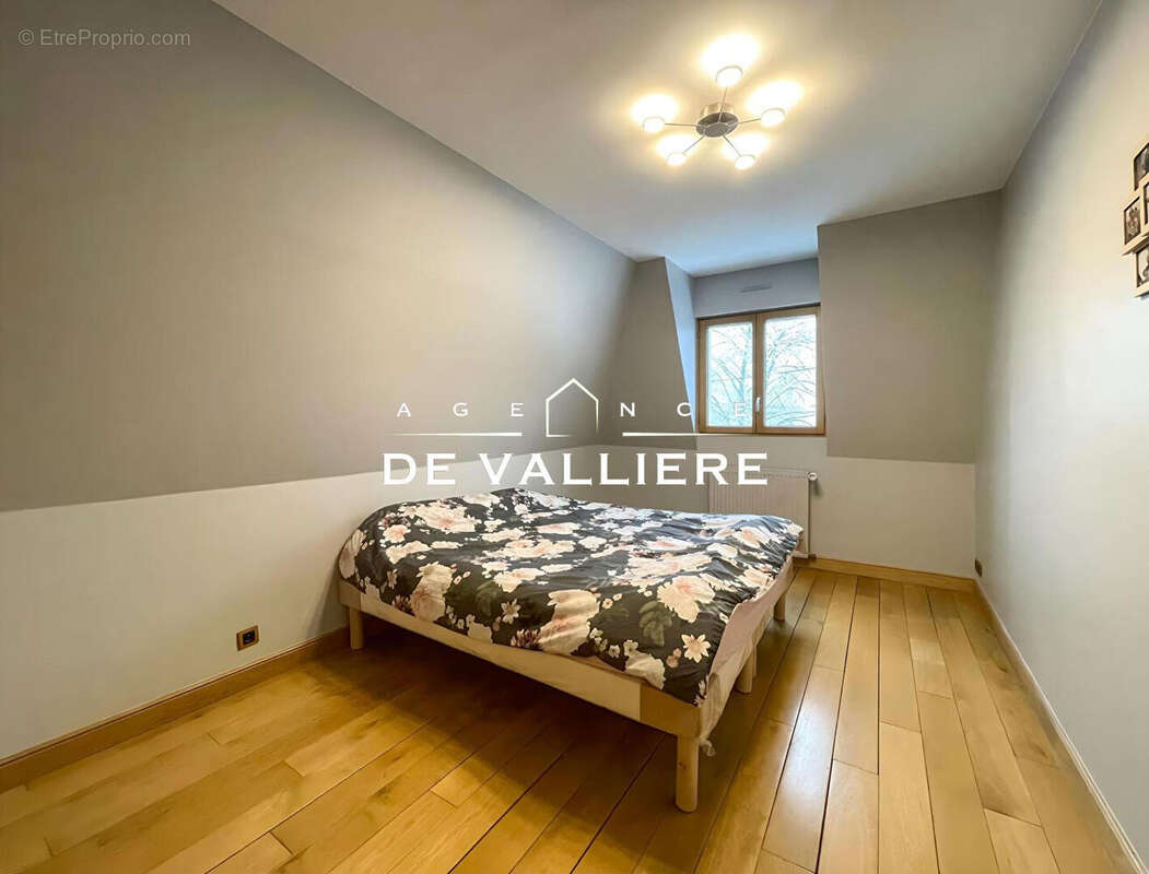 Maison à RUEIL-MALMAISON