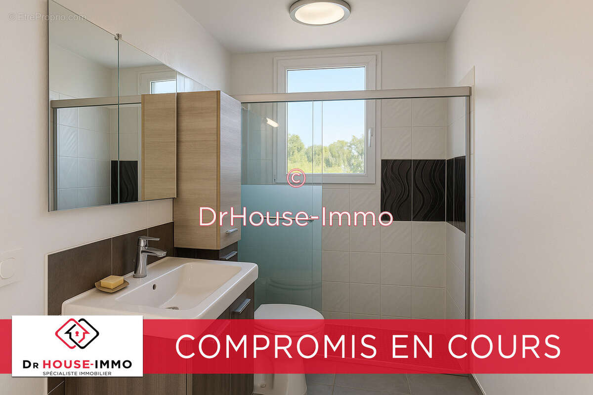 Maison à SAINT-VICTORET