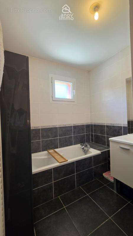 Appartement à GIERES