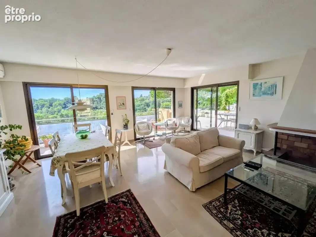 Photo Appartement à Mougins au prix de 530 000€