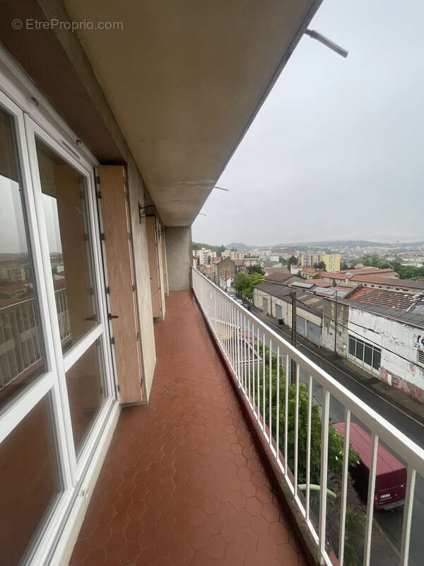 Appartement à SAINT-ETIENNE