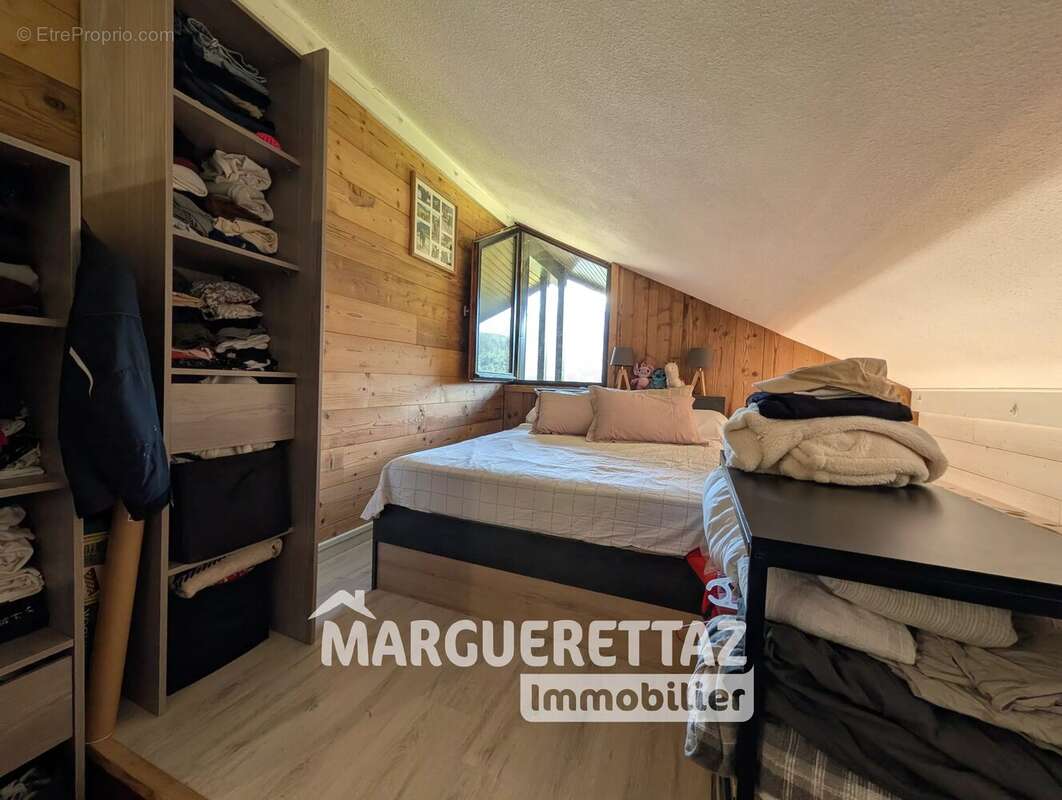 Appartement à SAINT-JEOIRE