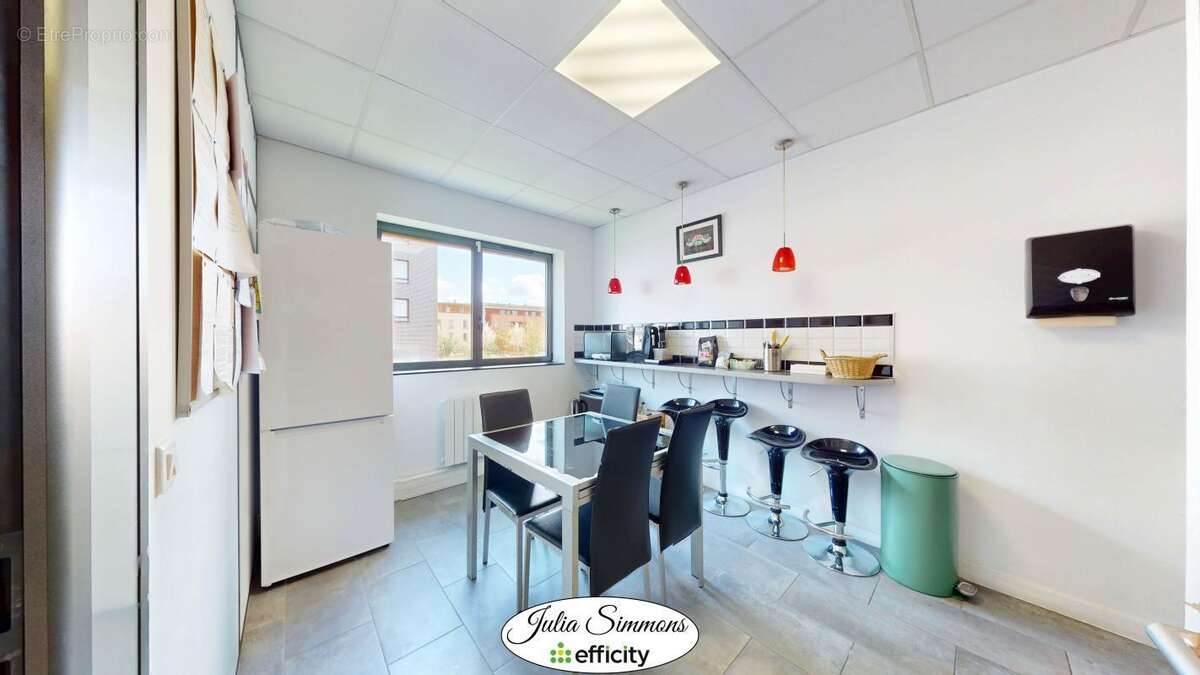 Commerce à BOIS-D'ARCY