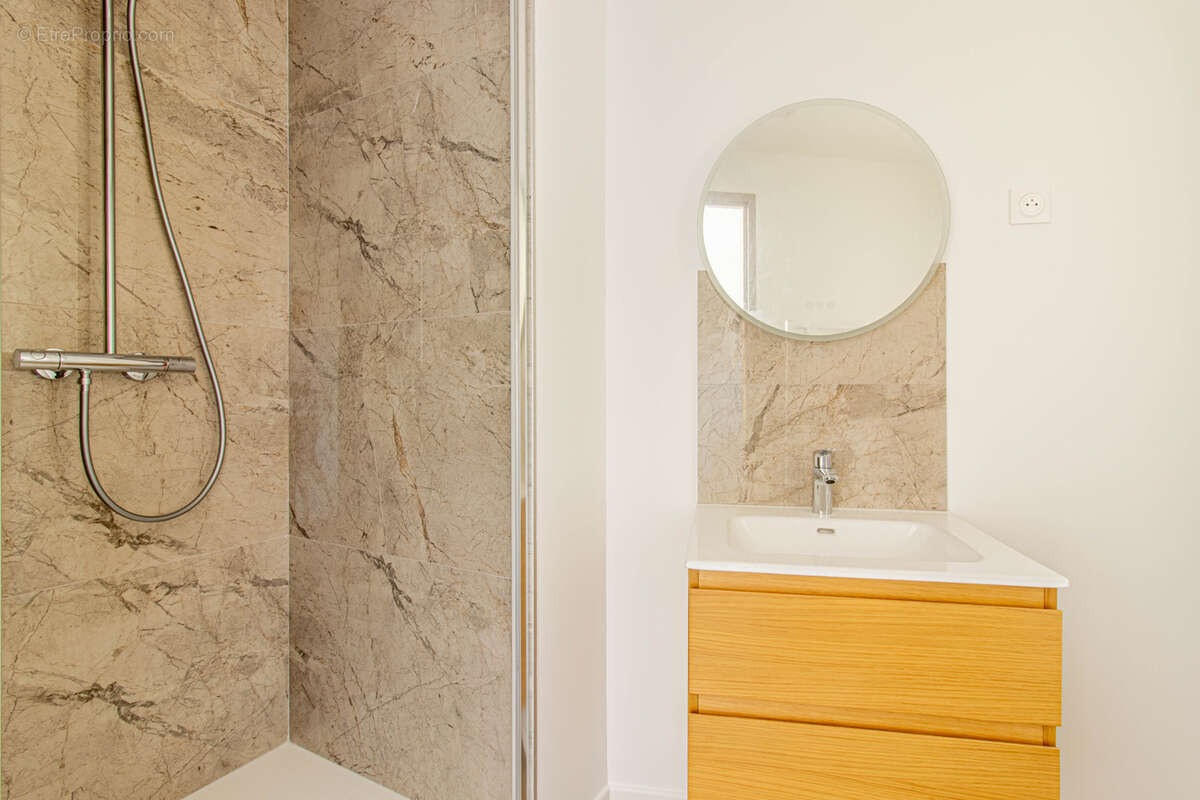 Appartement à CHARLEVILLE-MEZIERES