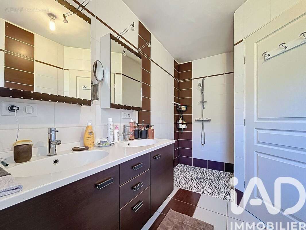 Photo 8 - Maison à BAGUER-PICAN