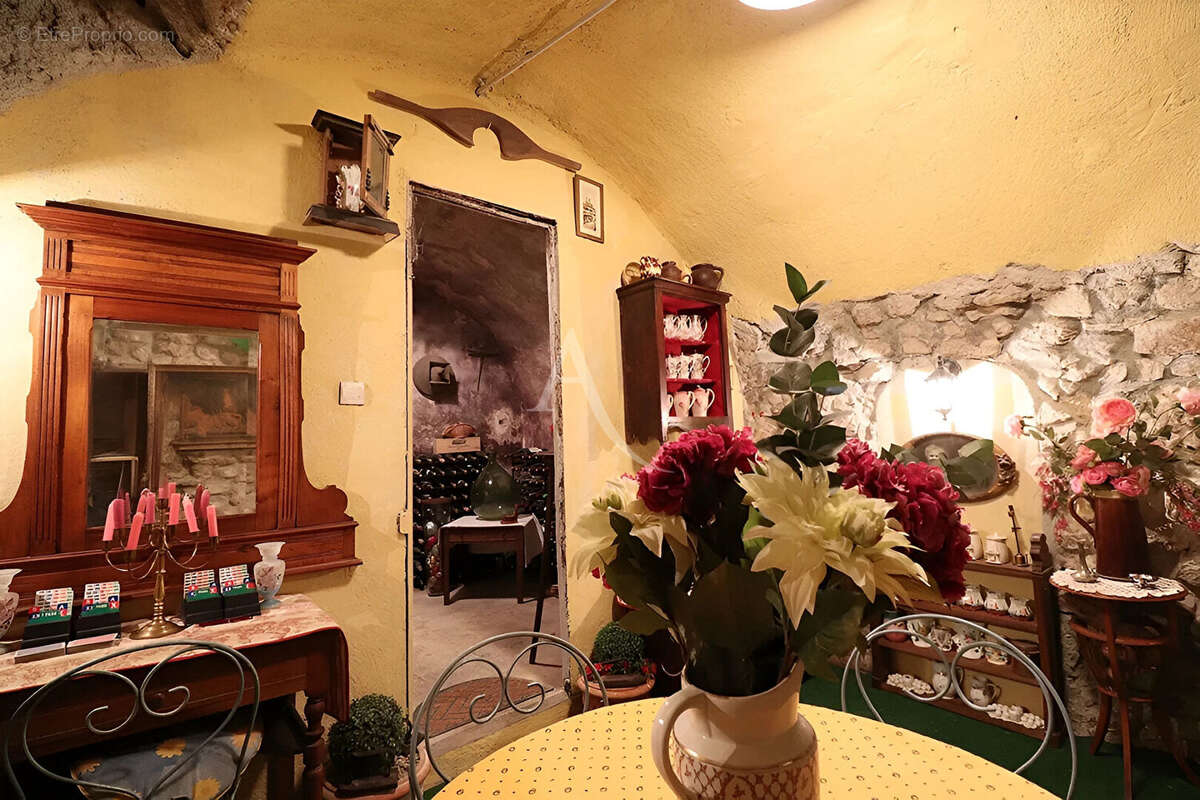 Maison à GINASSERVIS