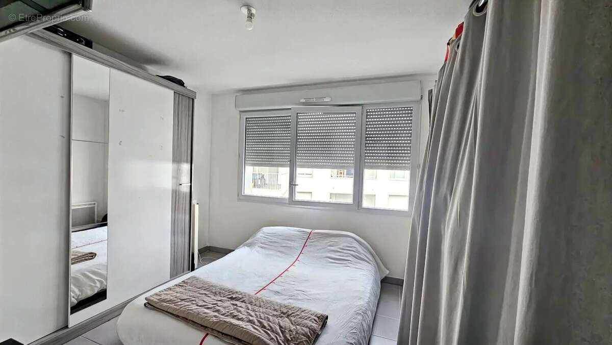 Appartement à MARSEILLE-3E