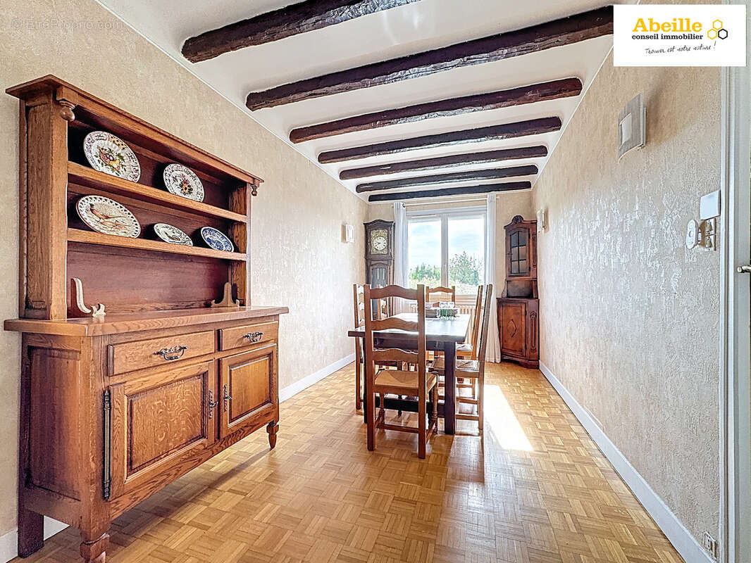 Maison à SAINT-CHERON