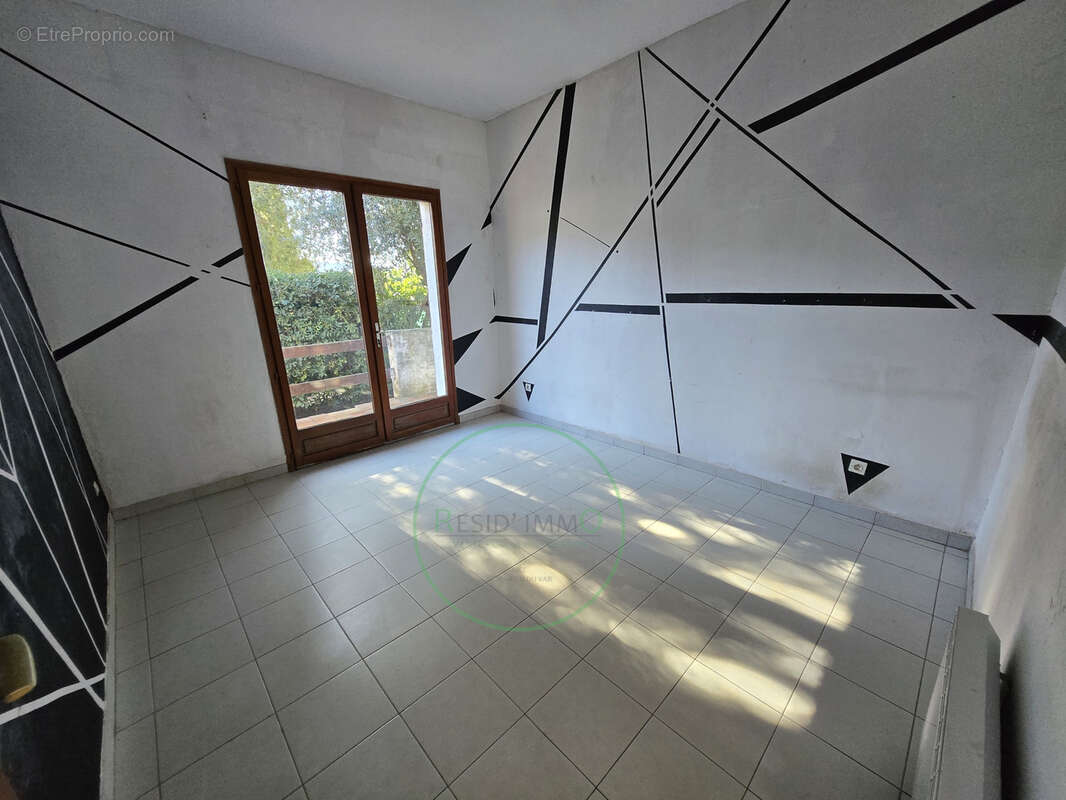 Maison à SAINT-MARTIN-DU-VAR