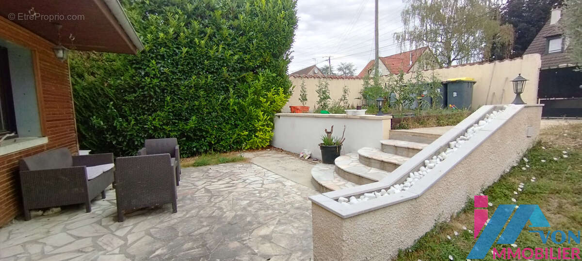 Samoreau   maison familiale 6 pièces   150 m2   terrain 673 m2   4 chambres   garage double 426 400 € - photo 3