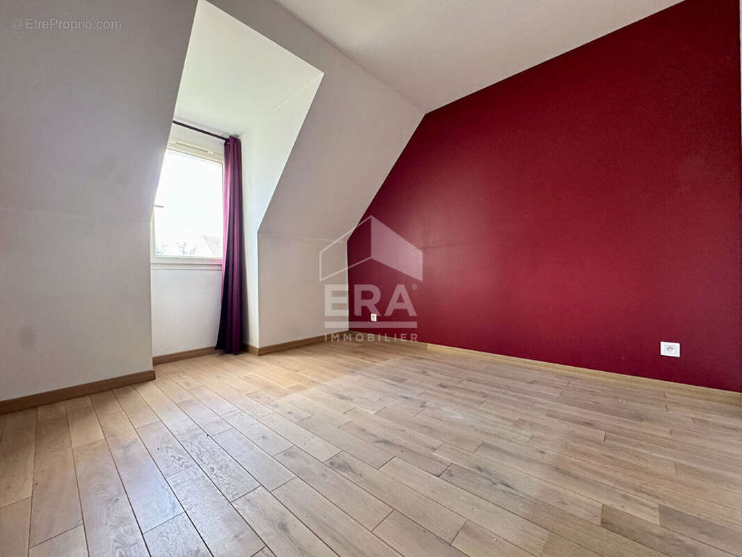 Maison à DAMMARIE-LES-LYS