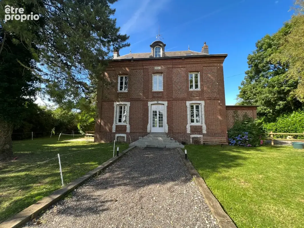 Maison à LA RUE-SAINT-PIERRE