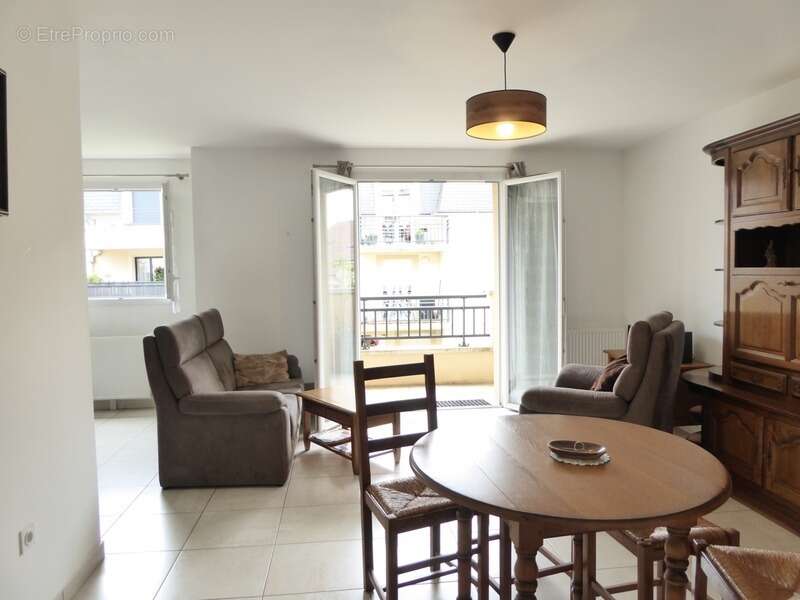 Appartement à DOURDAN