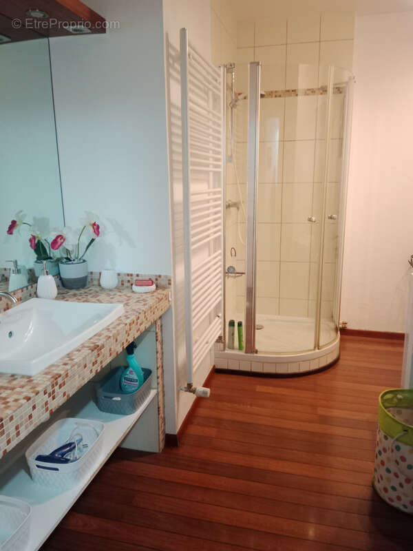 Appartement à LUXEUIL-LES-BAINS