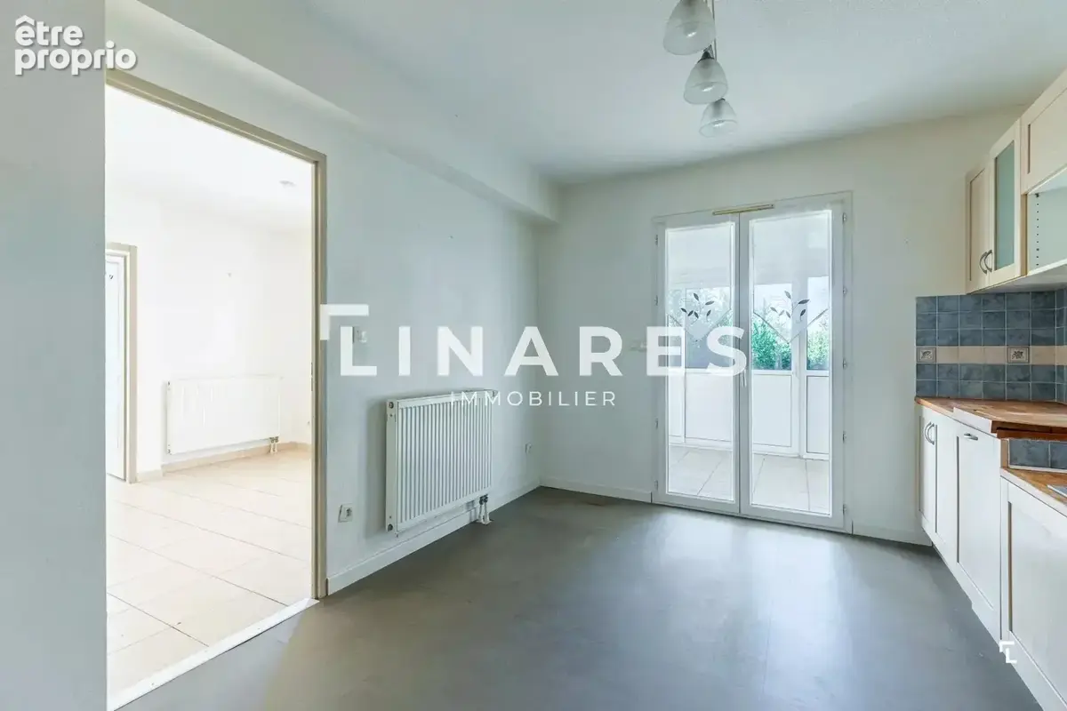 LA VILLA PALAMA - Villa T7 de 154 m2 - Piscine - Terrain de 576 m2 - 13013 Château-Gombert - photo 7