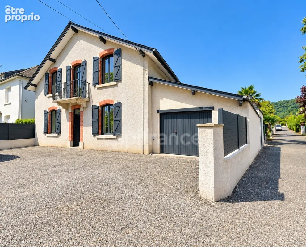 Maison à LOURDES