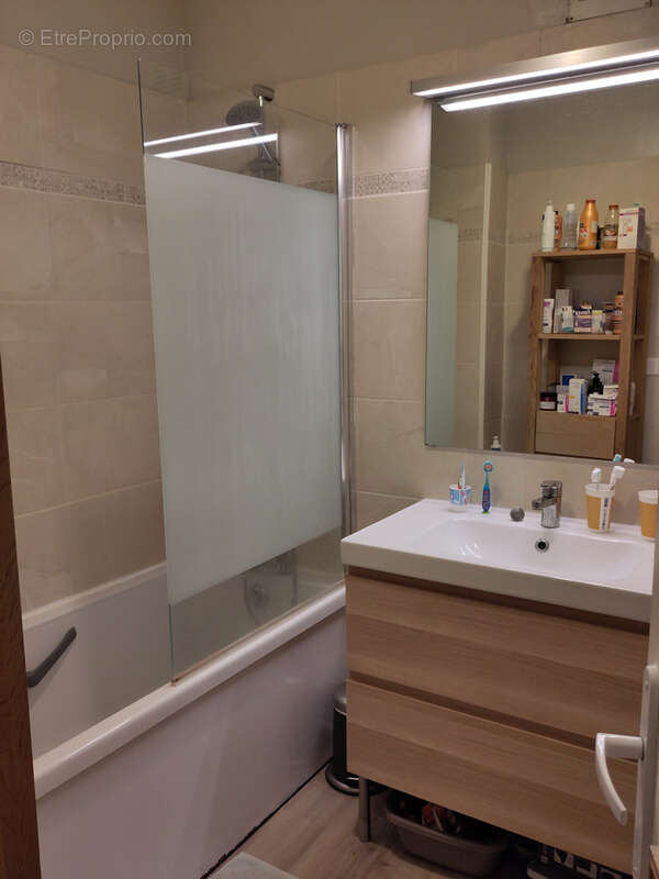 Appartement à SAINT-MICHEL-SUR-ORGE