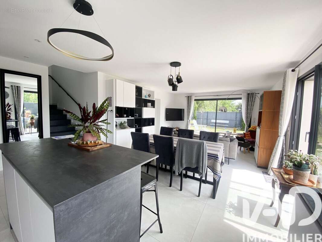 Photo 3 - Maison à TALMONT-SAINT-HILAIRE