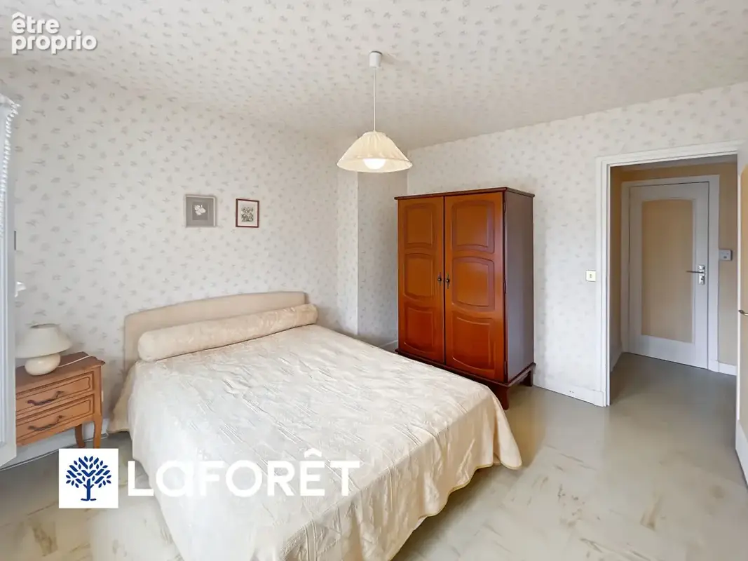 Maison traditionnelle 5 pièces à vendre à Sainte Geneviève des Bois - Réf 12701 - photo 13