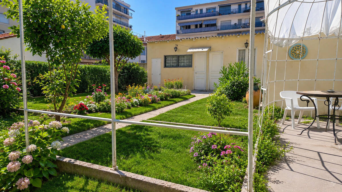 Appartement à CANNES