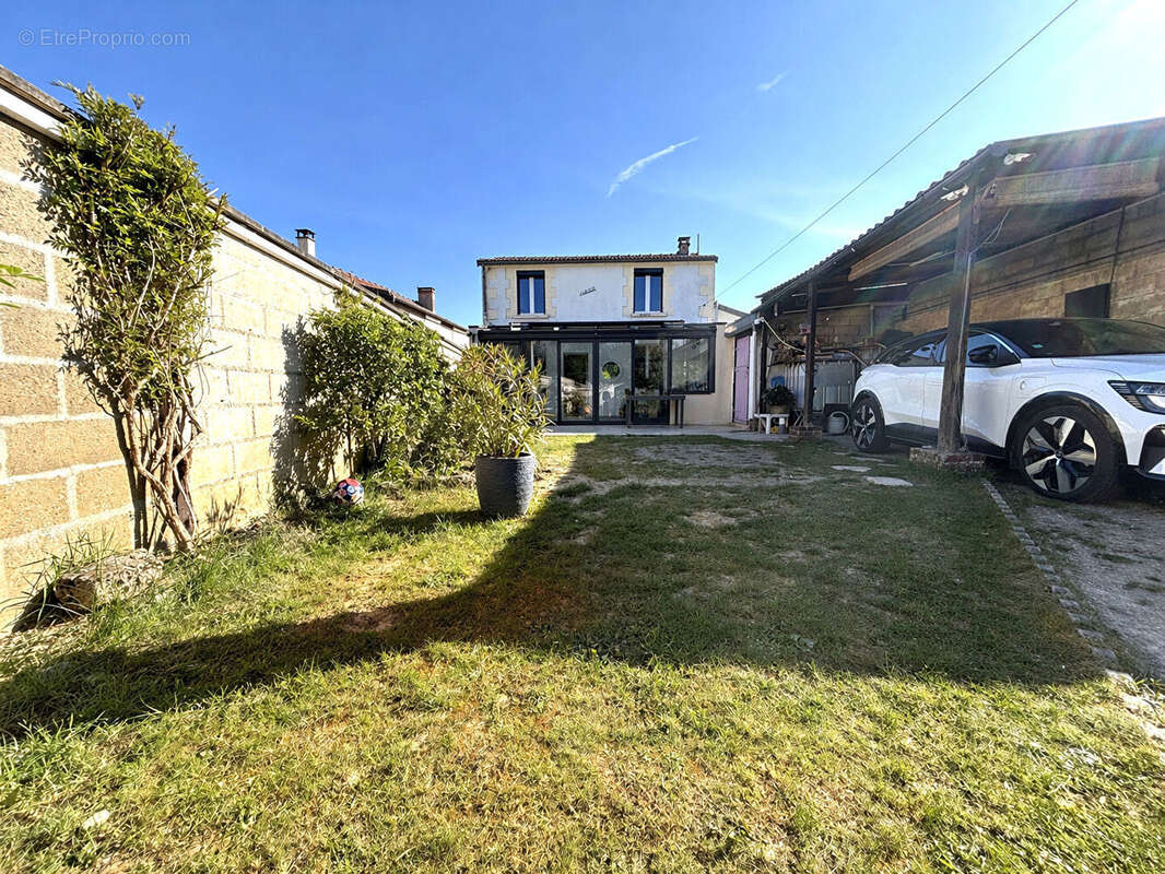 Maison à ULLY-SAINT-GEORGES