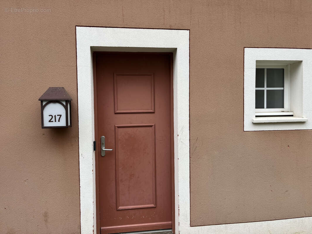 Maison à CHAMOUILLE