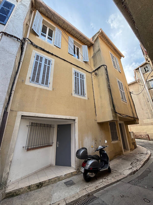 Appartement à AUBAGNE