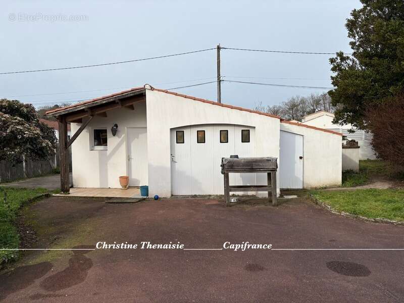 Maison à SAINT-HILAIRE-DE-RIEZ