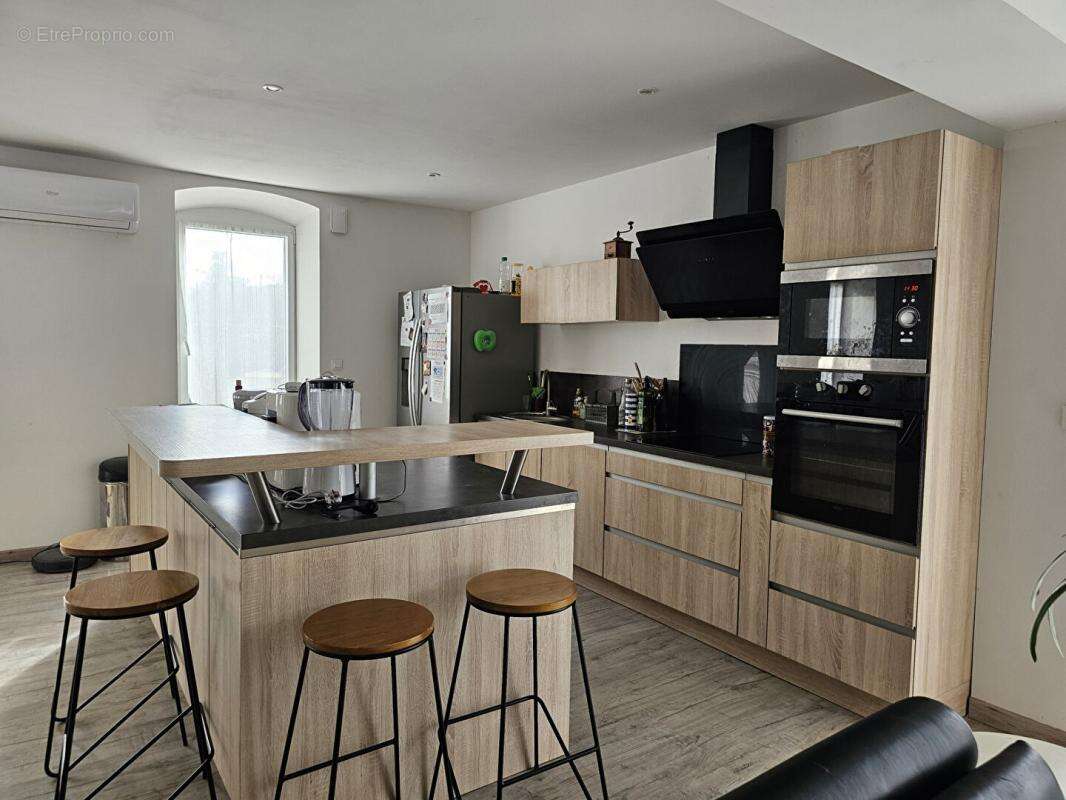 Maison à VILLENEUVE-MINERVOIS