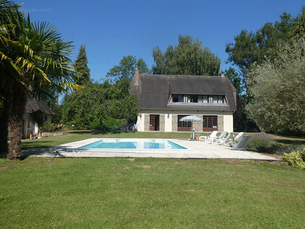 Maison à PONT-L'EVEQUE