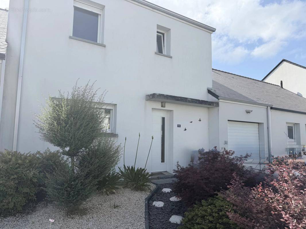 Maison à SAINT-MARS-DU-DESERT
