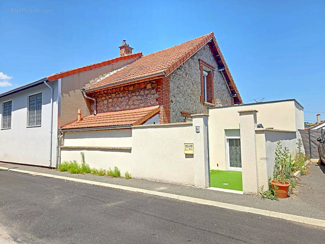 Maison à FIRMINY