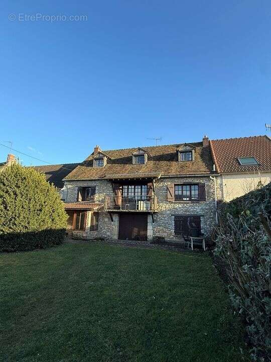 Maison à BOUTERVILLIERS