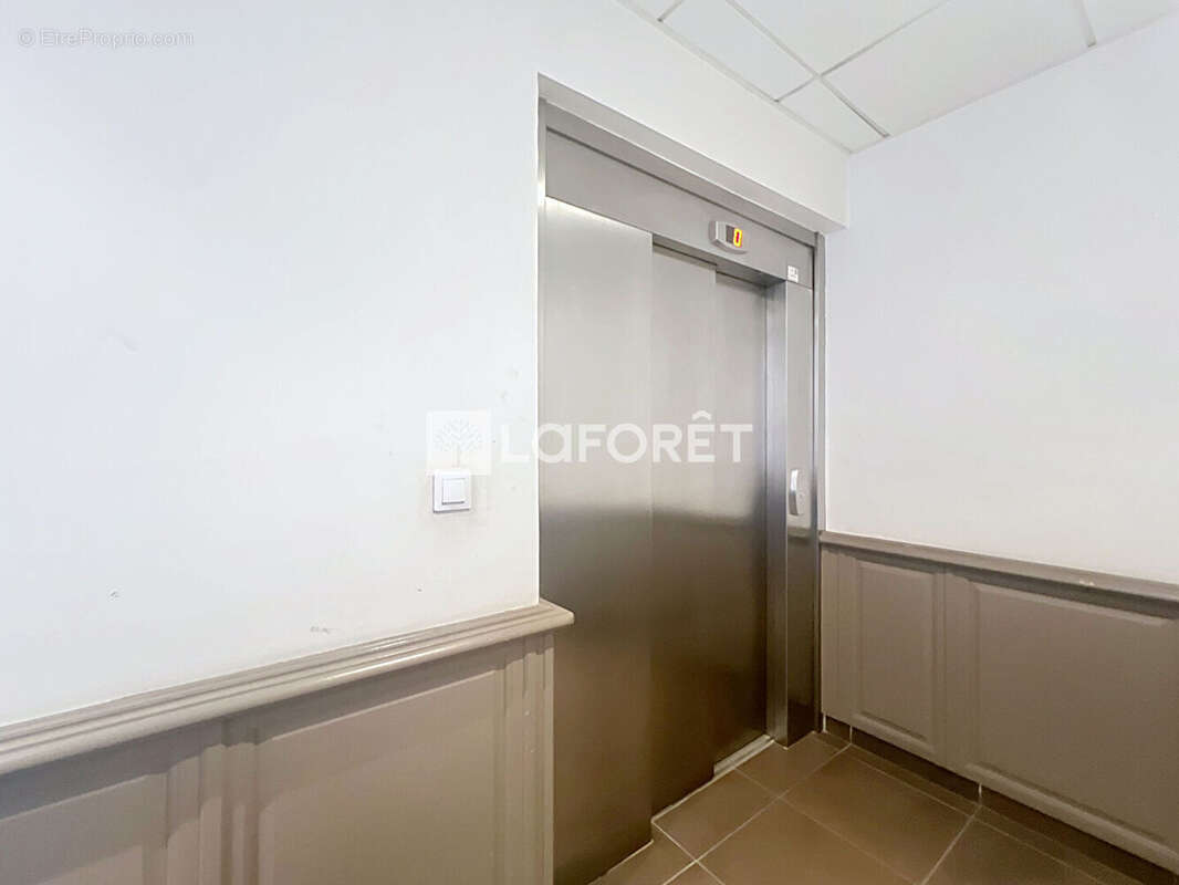 Appartement à MARSEILLE-11E