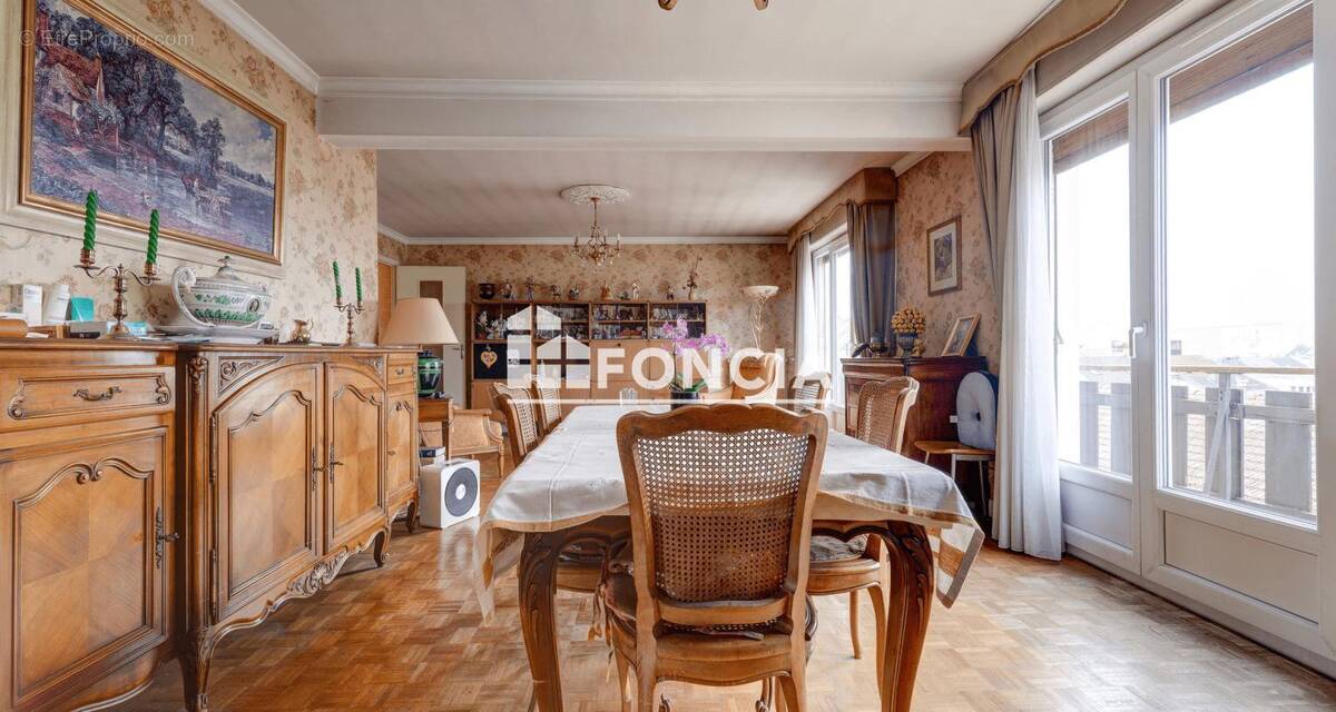 Appartement à REIMS