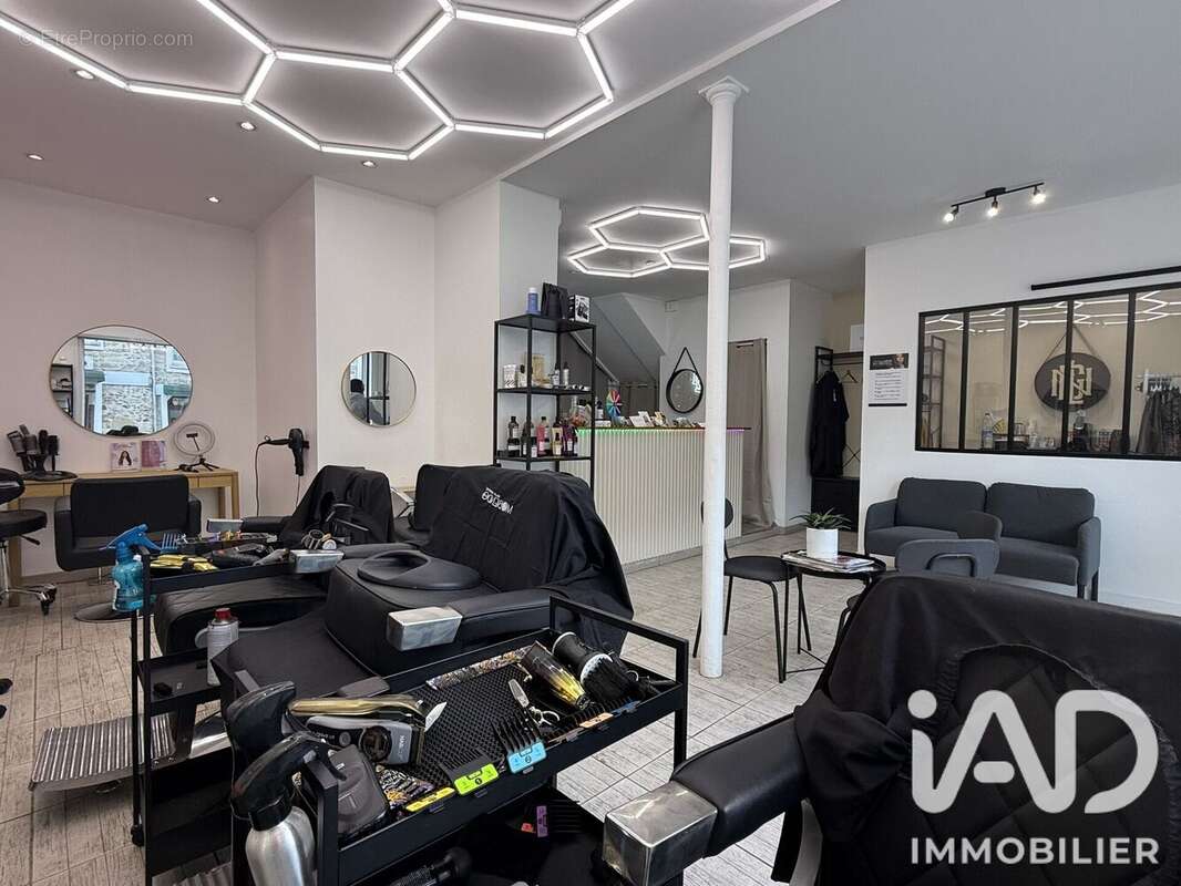 Appartement 225 m² à Le Chatelet-En-Brie  - photo 4