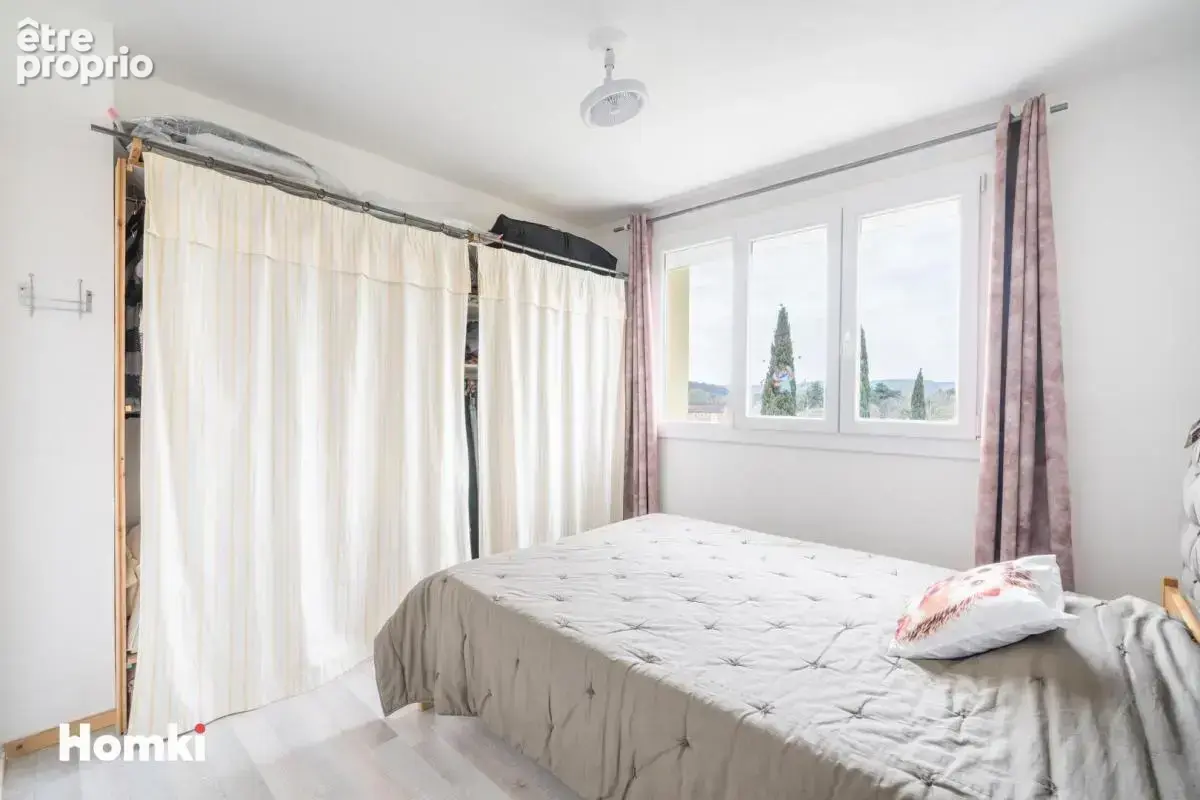 Maison/Villa T4 de 70 m² à Bollène 84500 - photo 7