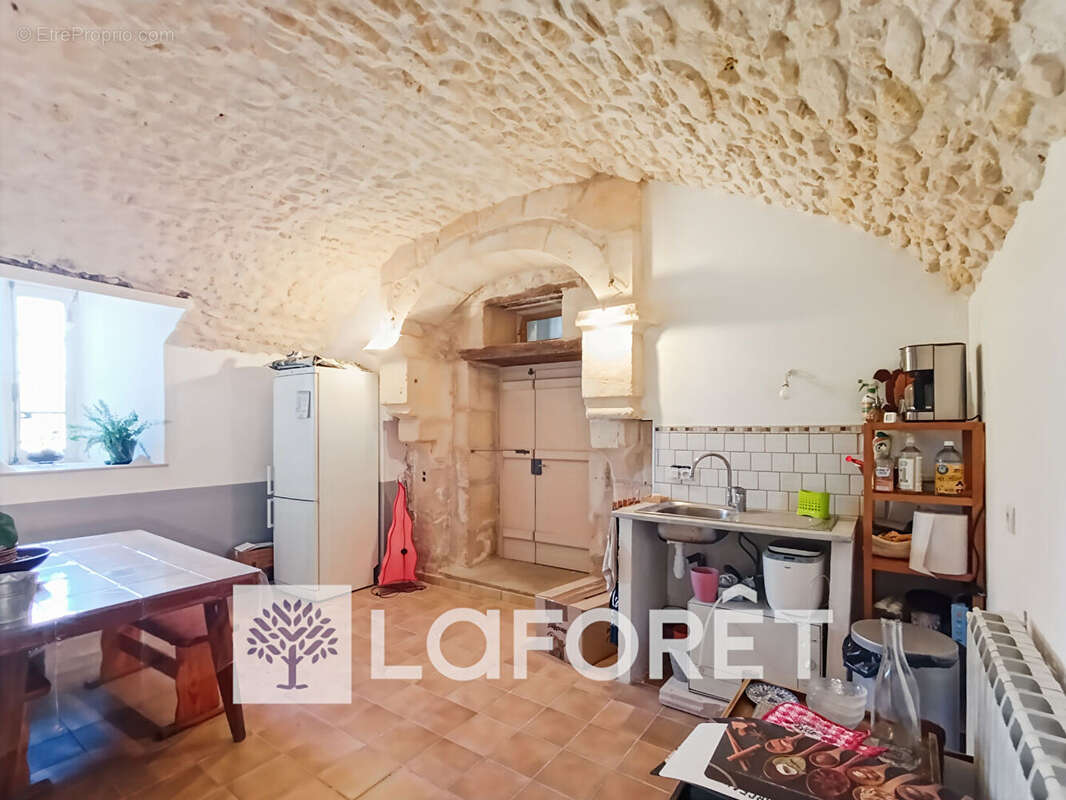 Maison à VILLARS-EN-PONS