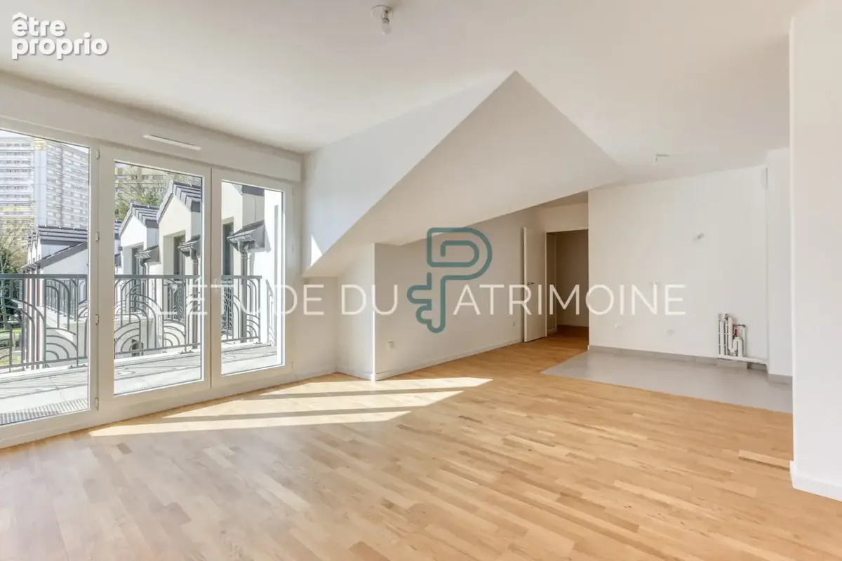 Appartement à L'HAY-LES-ROSES