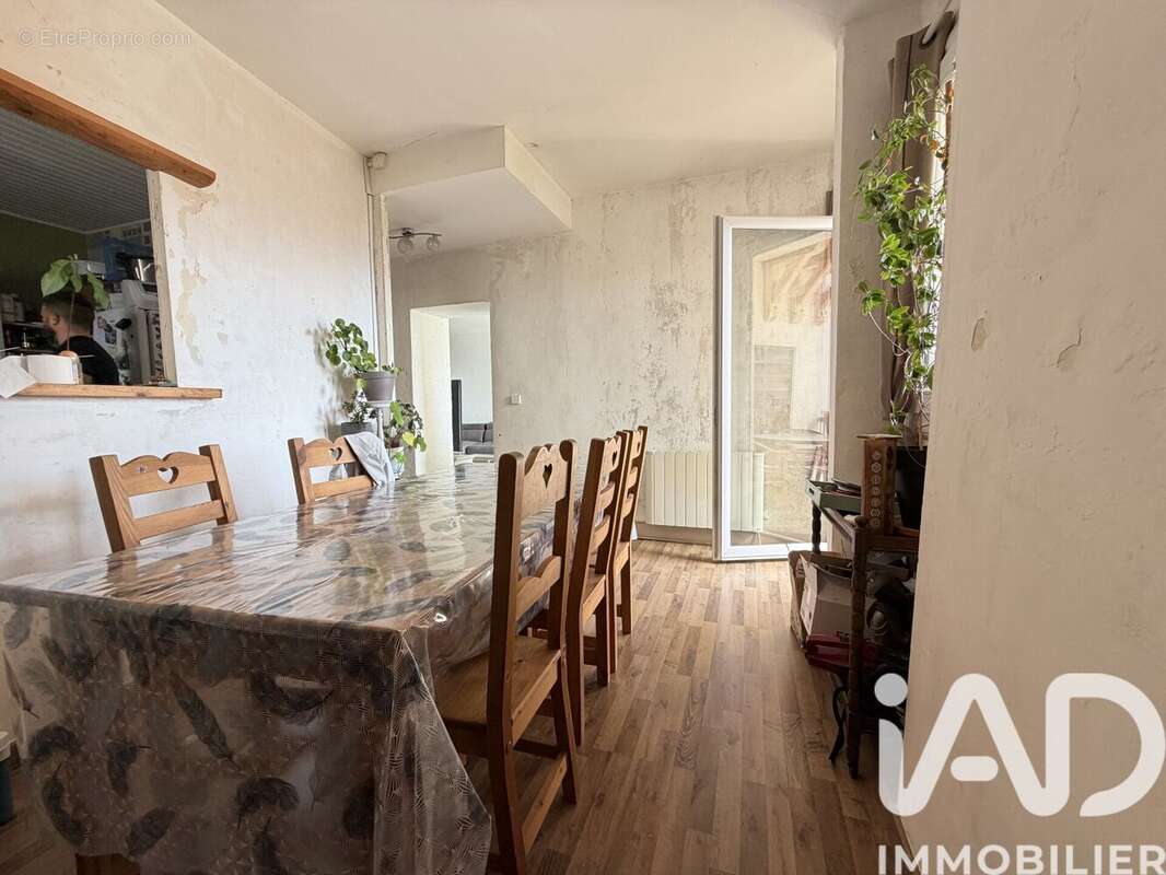 Photo 9 - Appartement à SAINT-PIERRE-D'ALBIGNY