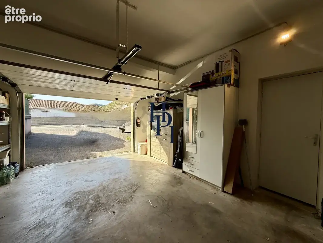 Vente Maison avec piscine de 178m2 à SAINT AFFRIQUE - photo 13