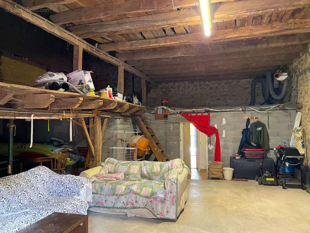 Maison à ABJAT-SUR-BANDIAT