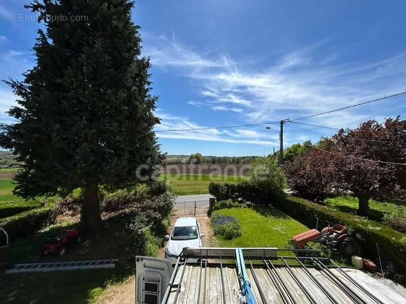 Maison à LANOUAILLE